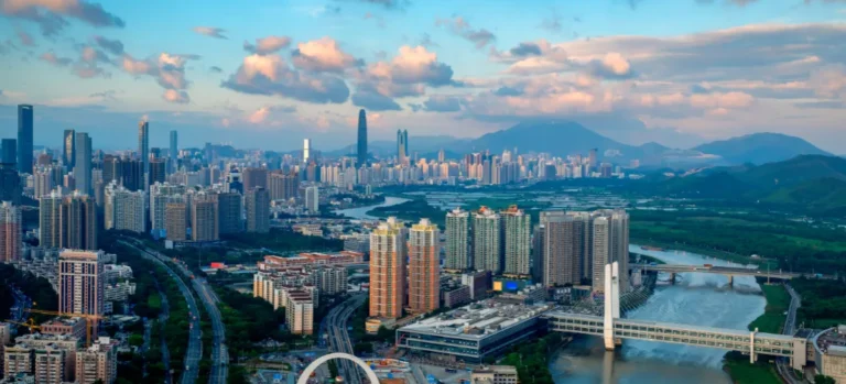 دليل السياحة في جنوب الصين_ رحلتي إلى قوانغتشو، شينزن، هونغ كونغ وسانيا